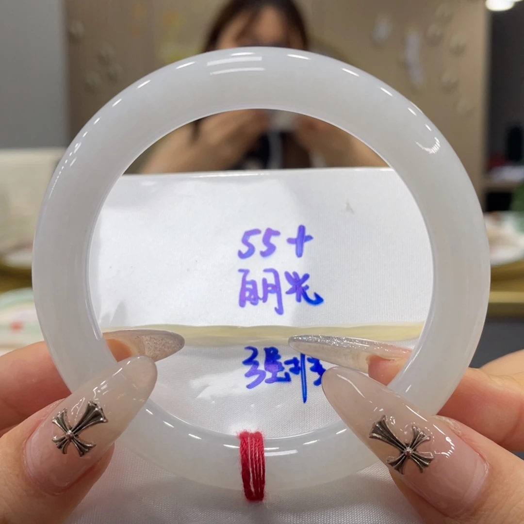 未镶嵌手镯翡翠翡翠
