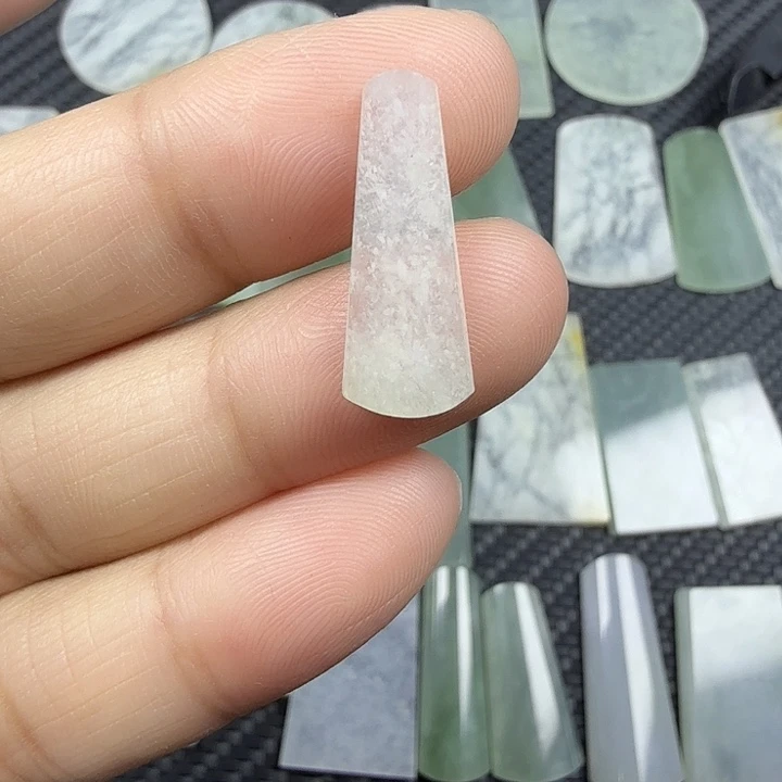 颈饰未镶嵌翡翠天然缅甸A货翡翠