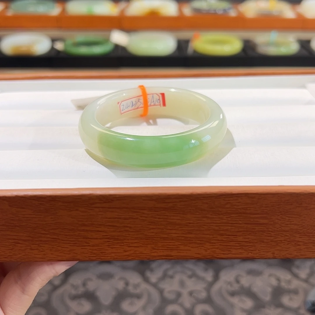 和田玉手镯未镶嵌  【翠青】