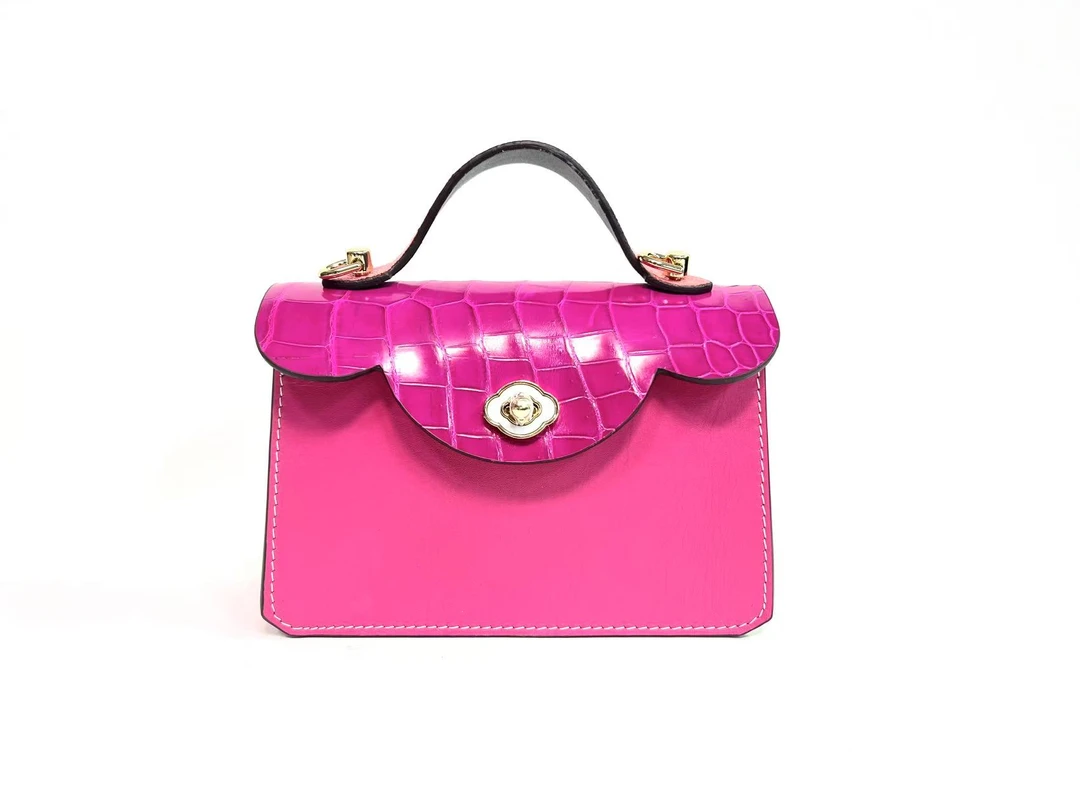 WA 【微瑕款】“大包包”稀有动物皮意大利进口头层小牛皮包（无链条）