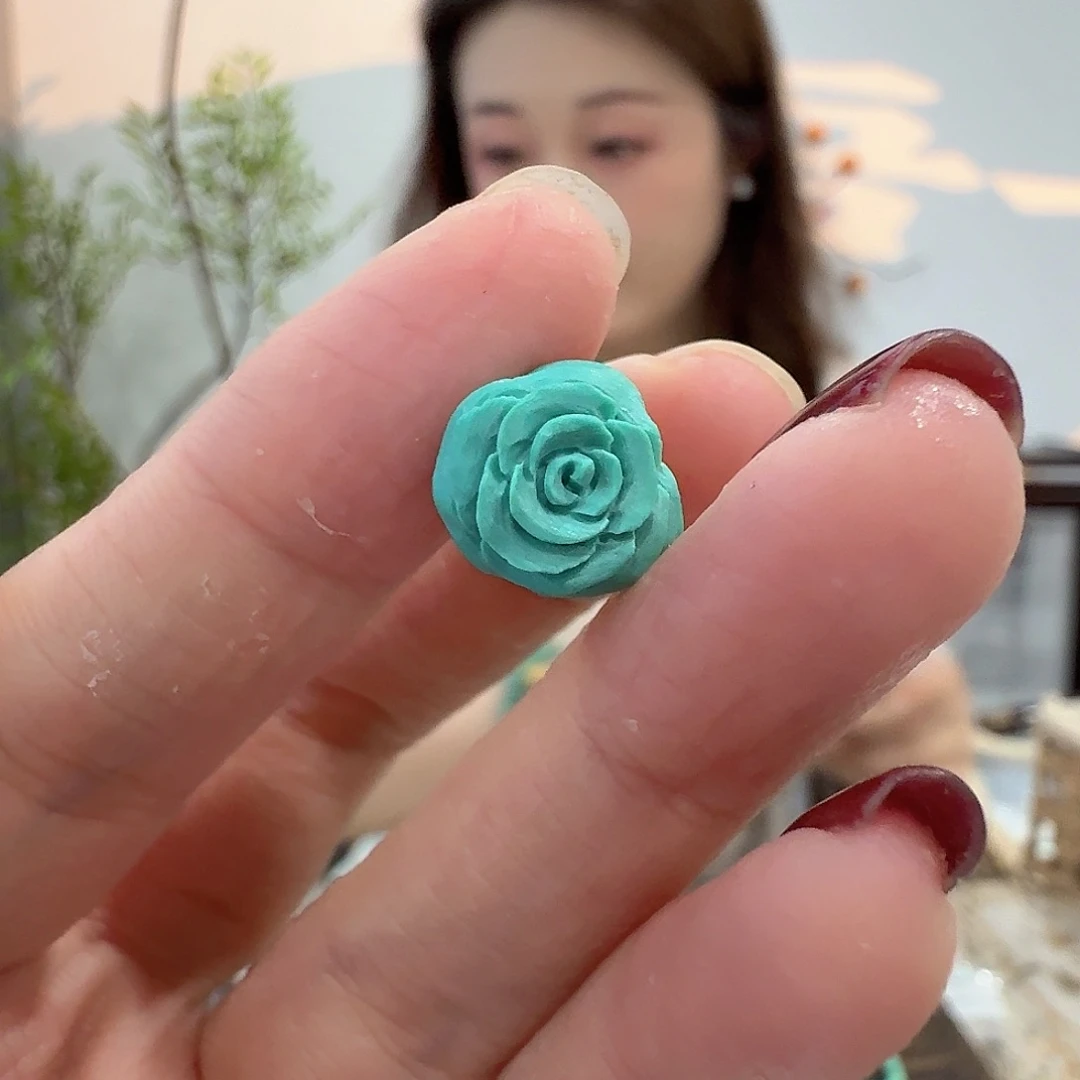 琴***绿松石未镶嵌珠宝奇石