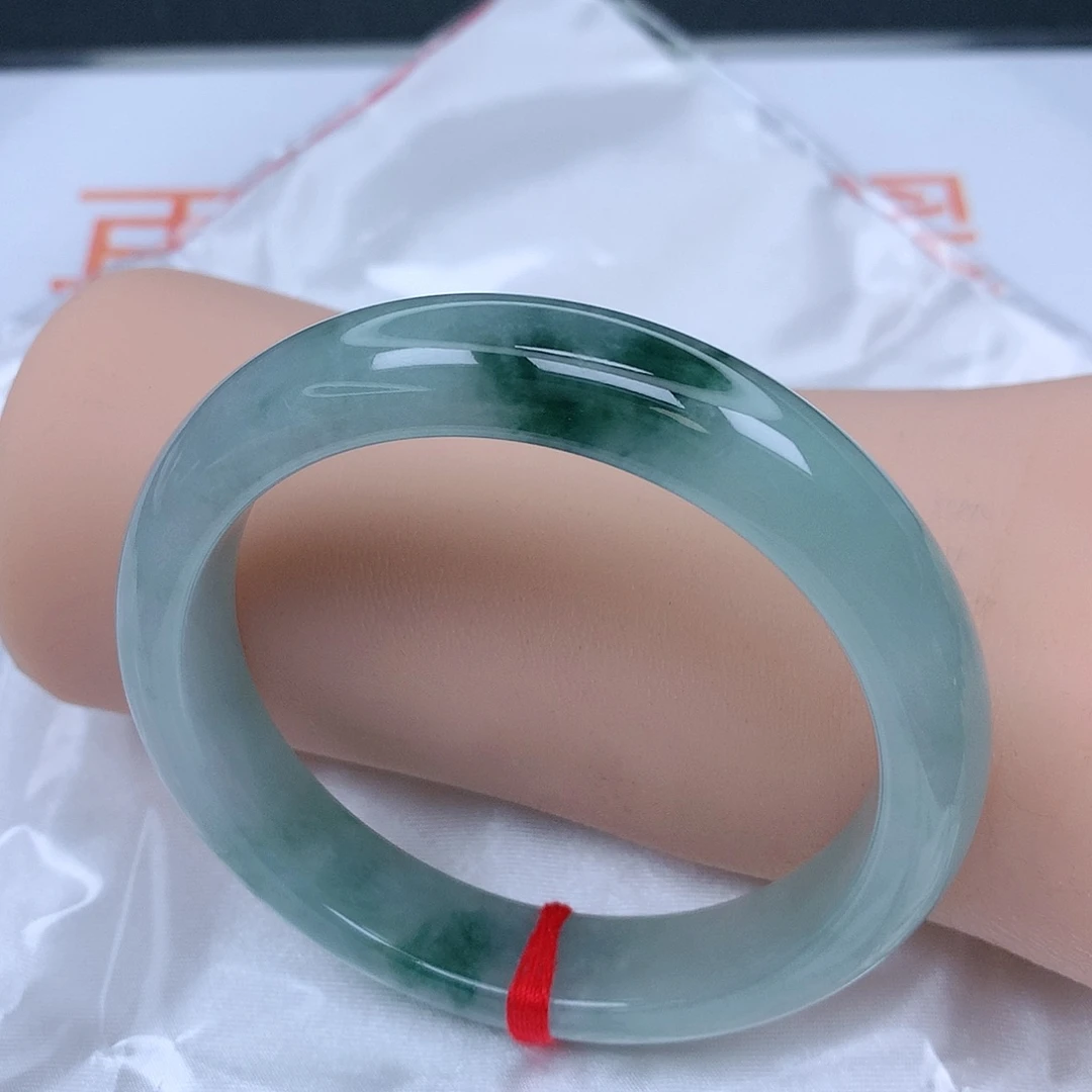 【闪购商品】未镶嵌手镯翡翠，56