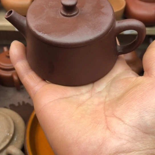 紫砂茶壶低槽青云柱100豪升左右