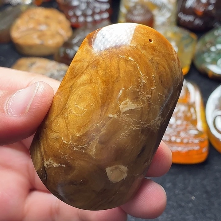 琥珀未镶嵌裸石34