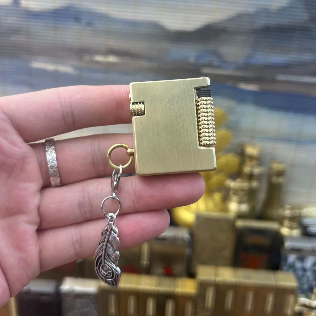 好运达天正黄铜煤油打火机小钢炮经典迷你抬臂砂轮侧滑点火送老公