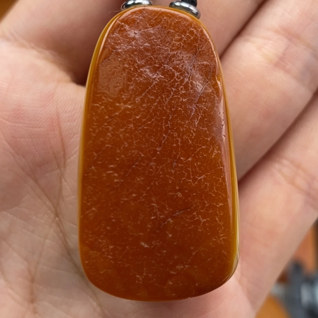 琥珀吊坠(赠链)未镶嵌