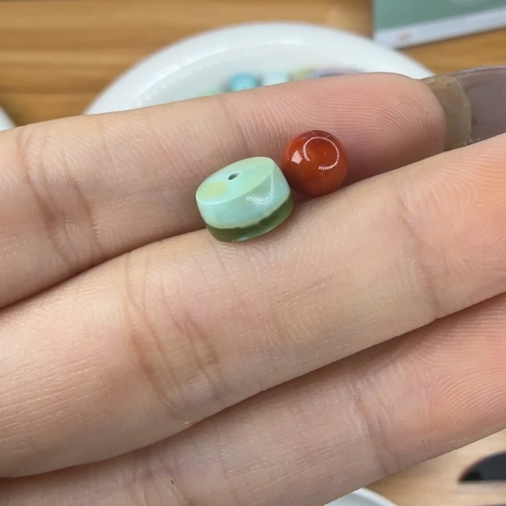 未镶嵌配饰南红玛瑙