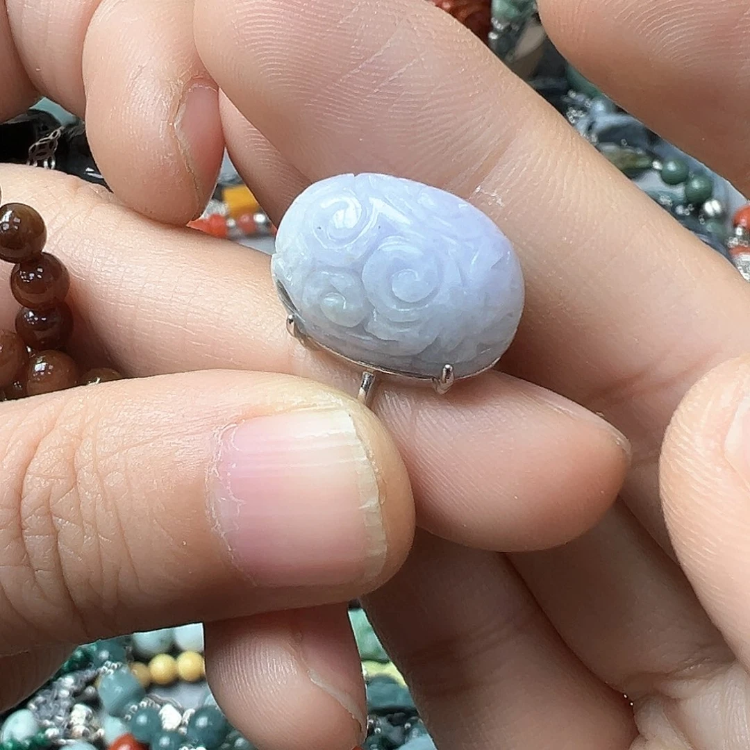 翡翠戒指未镶嵌璧*