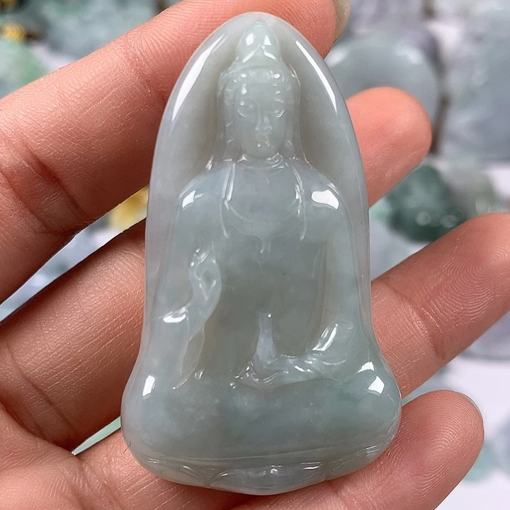 颈饰未镶嵌翡翠观音福利
