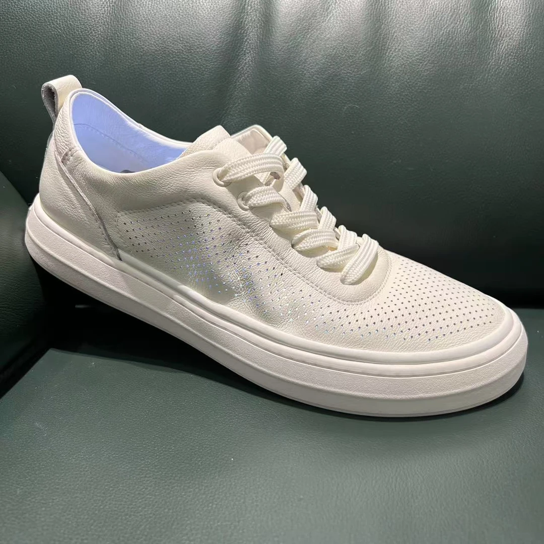 时尚男士舒适运动休闲板鞋百搭透气真皮潮流低帮小白鞋2816白色