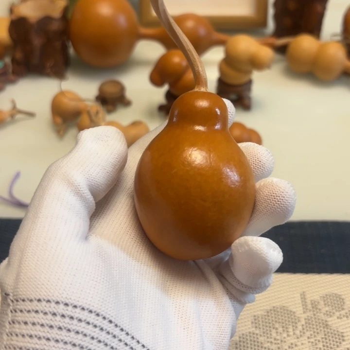 轻***奢天然手捻老皮葫芦