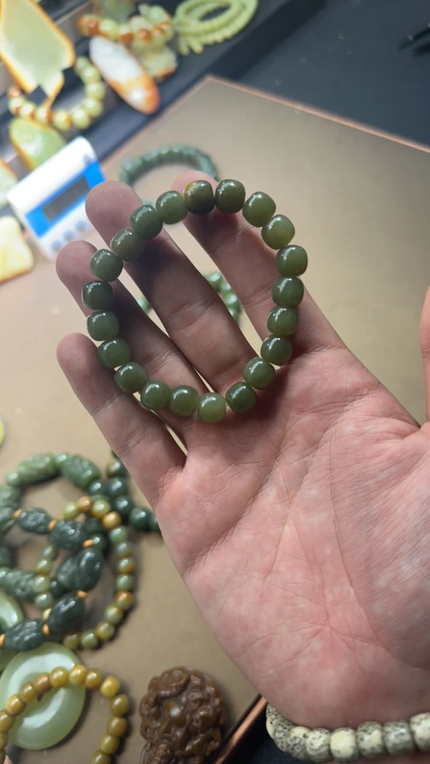 时尚精美9成10手链