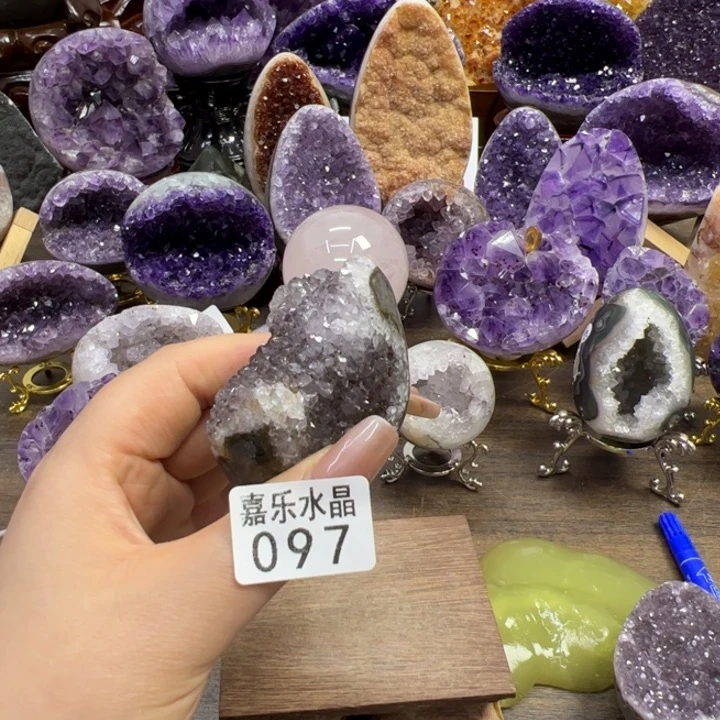 未镶嵌紫晶大型摆件（非配饰）97