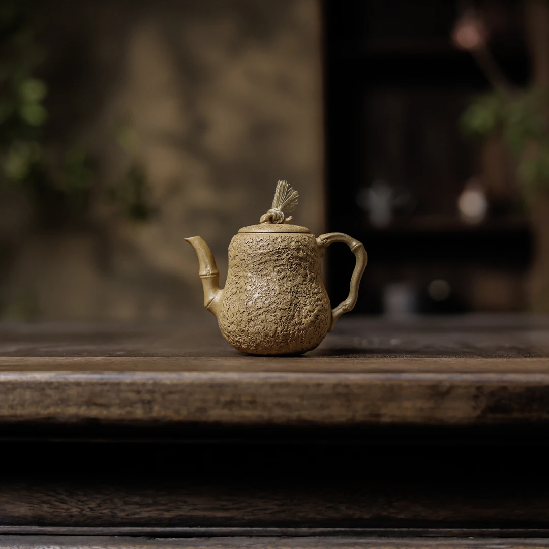 【亦缶】高供春周栩成,段泥,100cc。（窑云S0344）