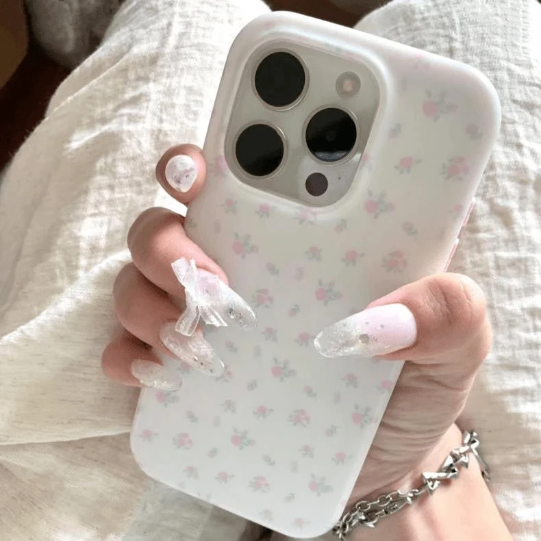欧克里里浅粉色小碎花适用苹果14/15/16promax手机壳13/12果冻11x