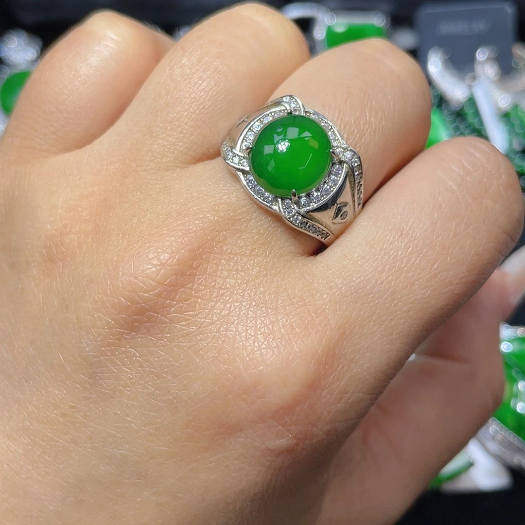 翡翠颈饰银S925镶嵌翡翠