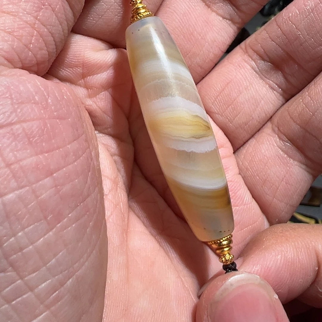 蓝***籽玛瑙/玉髓未镶嵌颈饰