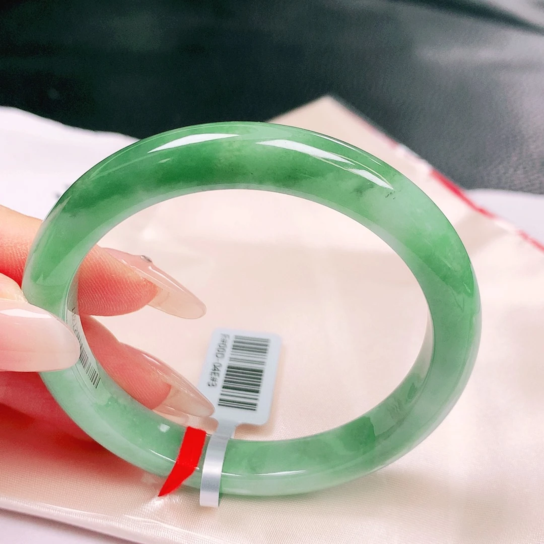 翡翠未镶嵌手镯缅甸天然a货翡翠手镯