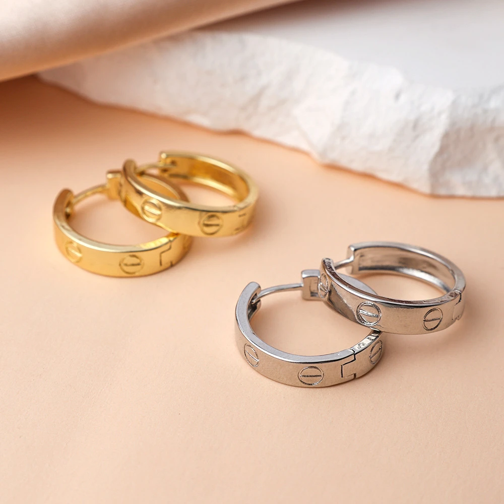 金色圈圈耳扣精致小巧几何冷淡风百搭耳环女经典款