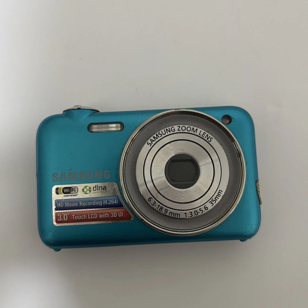 9新 Samsung/三星 st80蓝色1400w像素带配件滤镜多(微黄)
