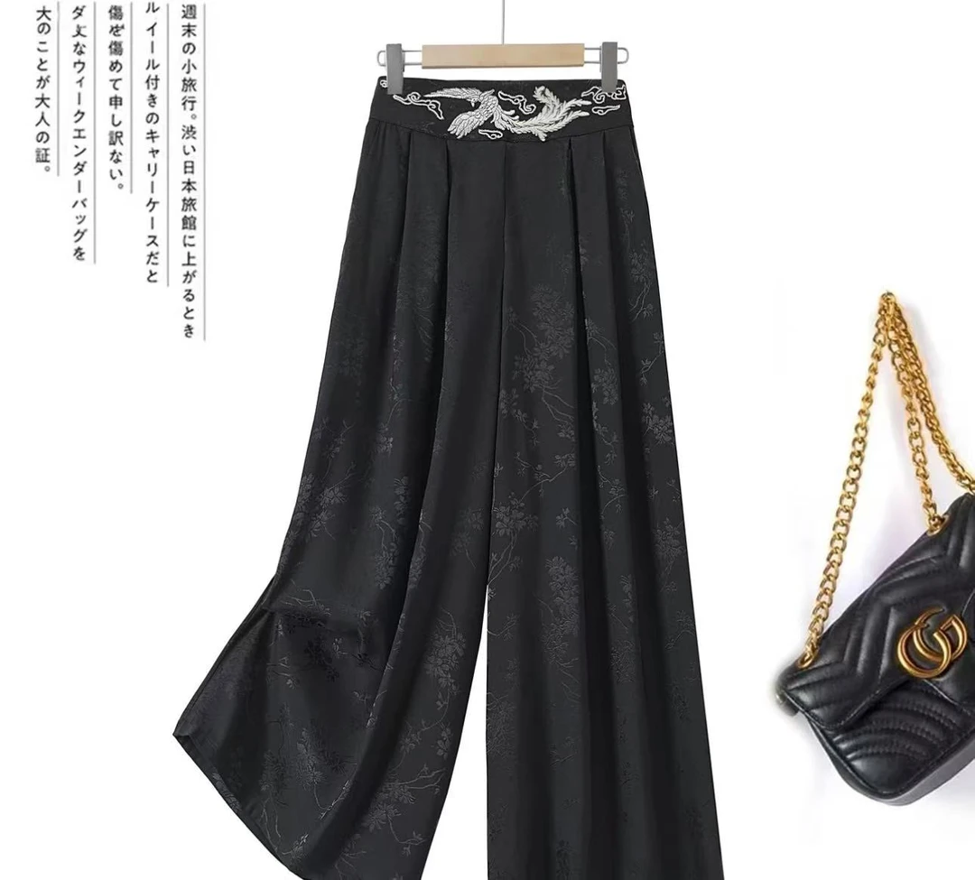 3002-新款时尚百搭刺绣直筒裤