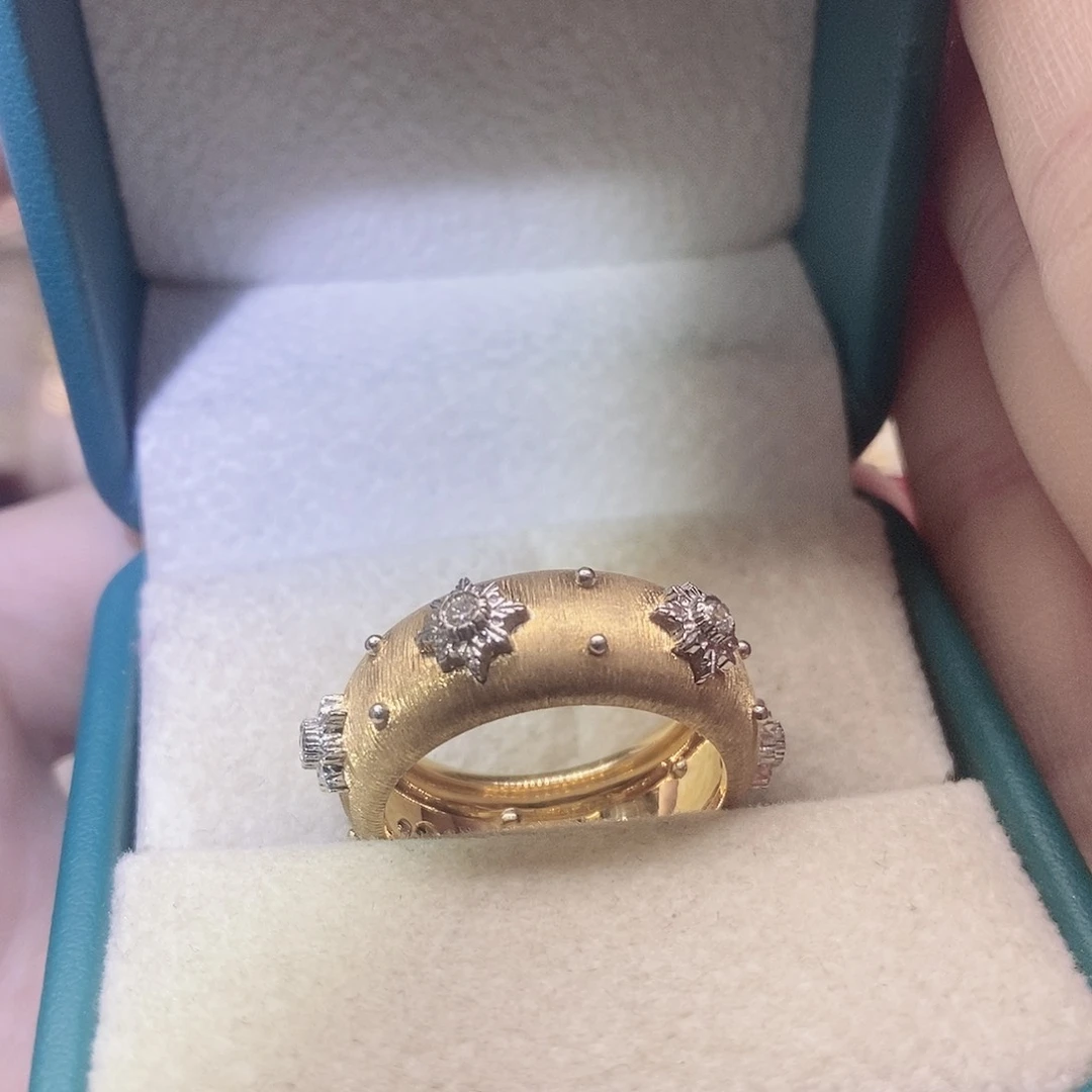 钻石戒指/指环18K金镶嵌雪花拉丝戒指宽k黄16