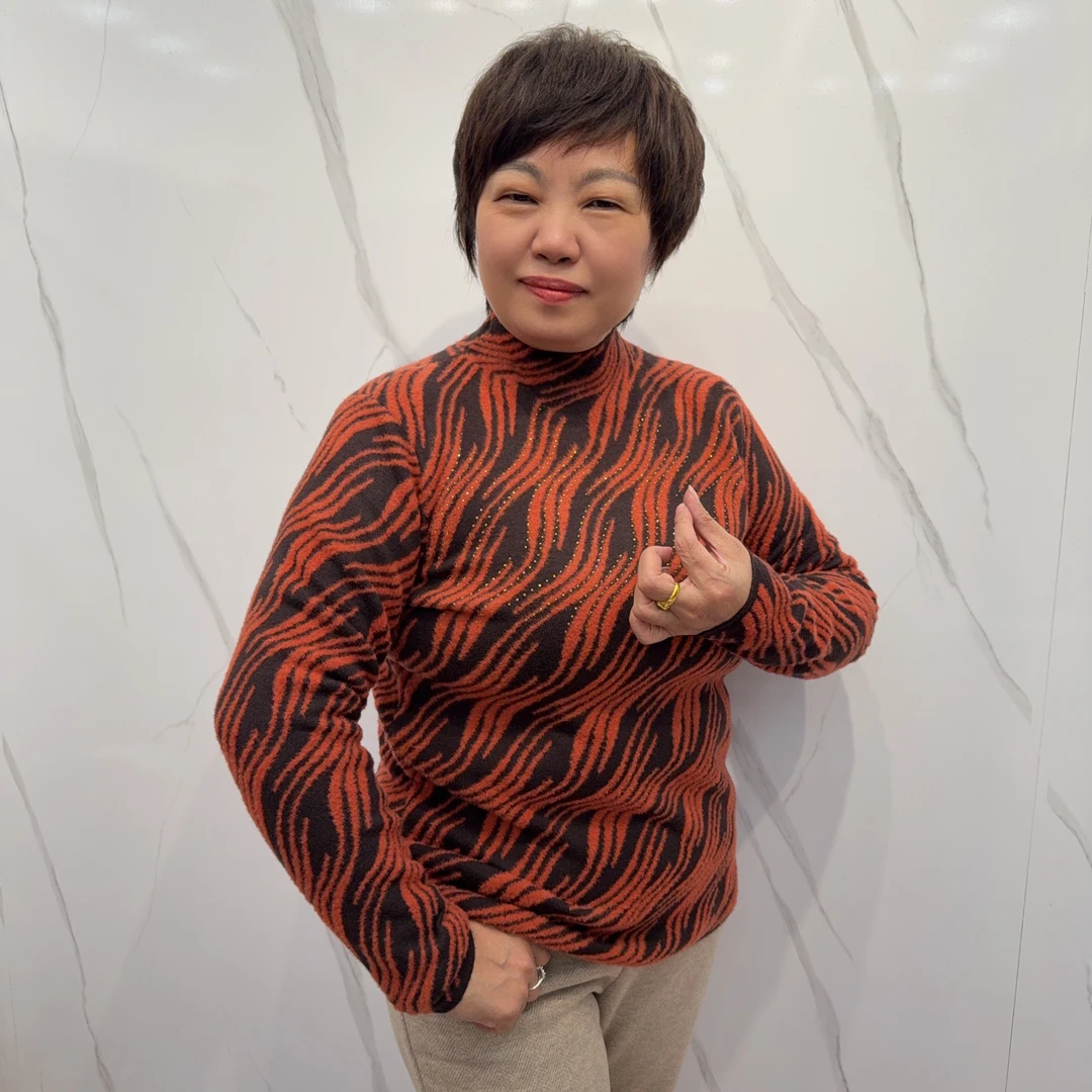 42冬季新款时尚加厚妈妈针织保暖打底毛衣