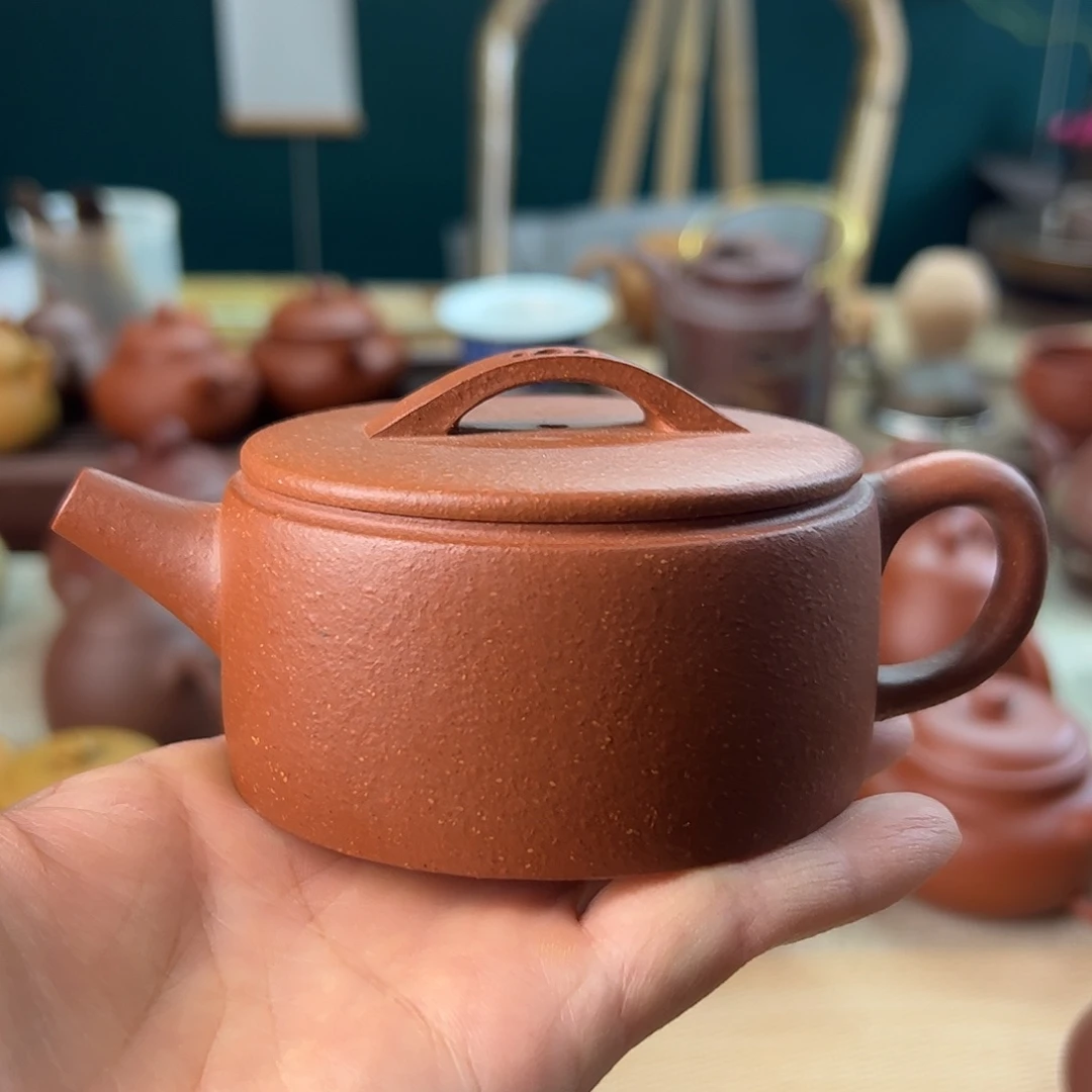 锦***地紫砂茶壶原矿泥料手工制作