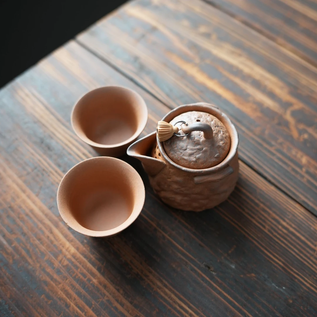 素烧粗陶老岩泥泡茶壶无釉家用复古泡茶器，莲蓬挂坠壶140cc＋2杯