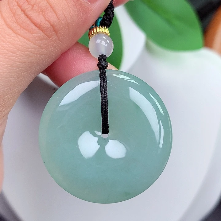 颈饰未镶嵌翡翠平安扣 32.7x6.2mm