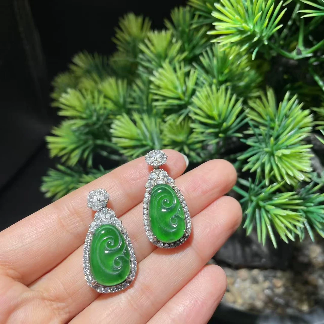 【玉经纶】20434/Q30-天然A货翡翠如意吊坠-多样性发其一