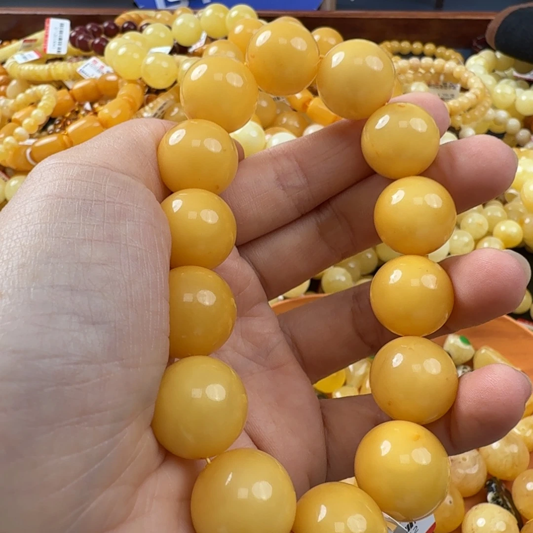 未镶嵌琥珀珠宝奇石