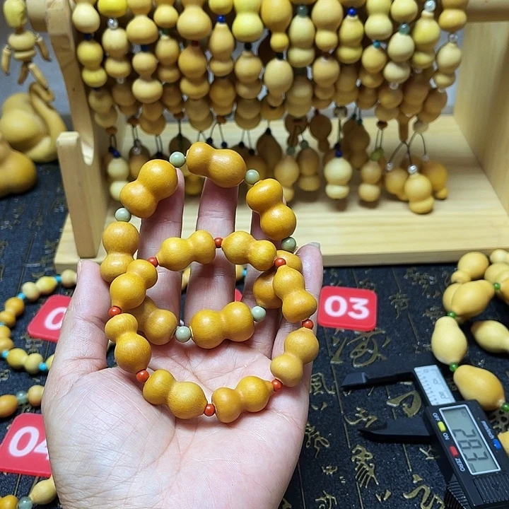 大叶紫檀（黑酸枝木类）
