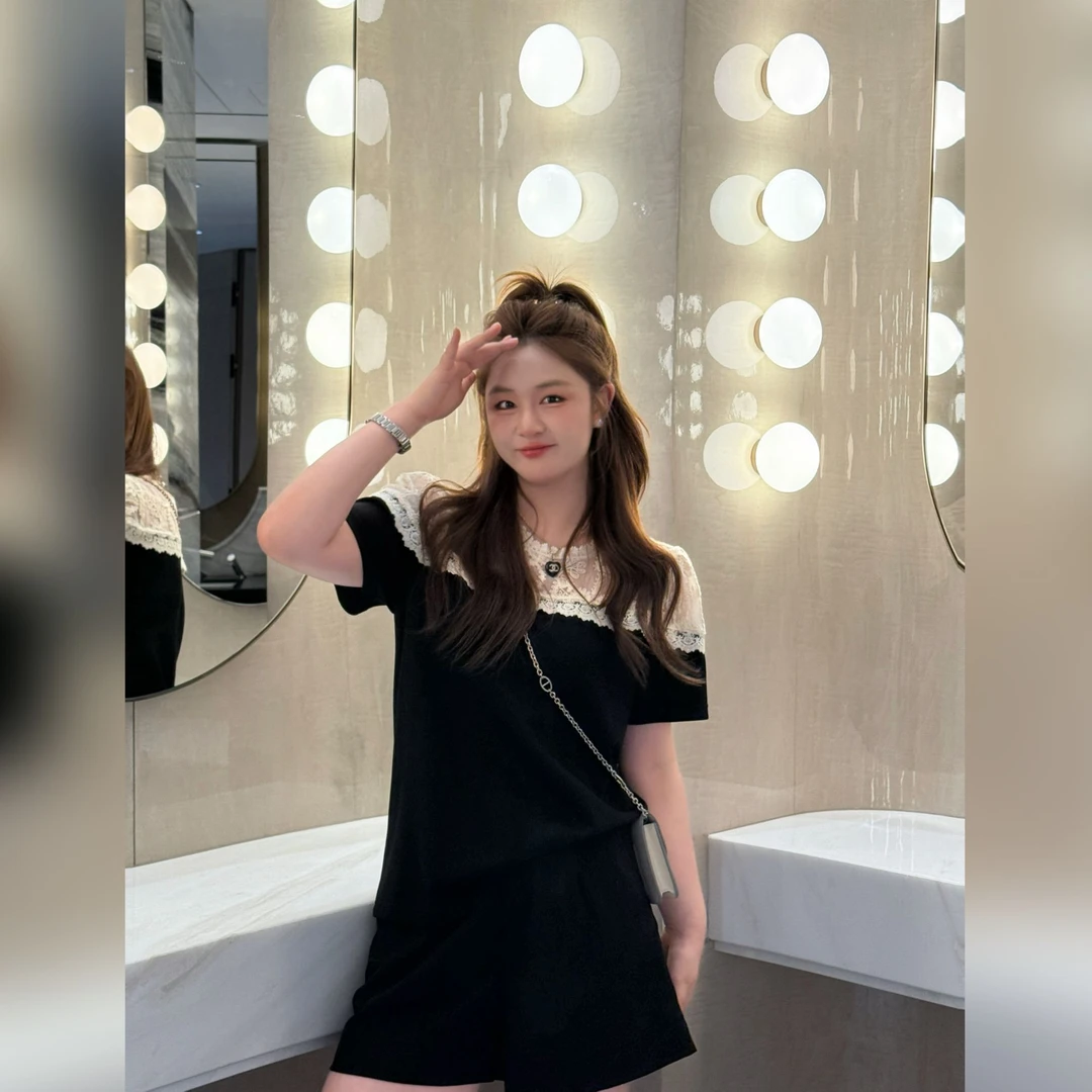 楠序微胖女装 蕾丝拼接法式短袖T恤女款2025新款爆款上衣YZ36135