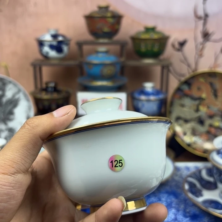 吻***脚陶盖碗景德镇手工手绘陶瓷