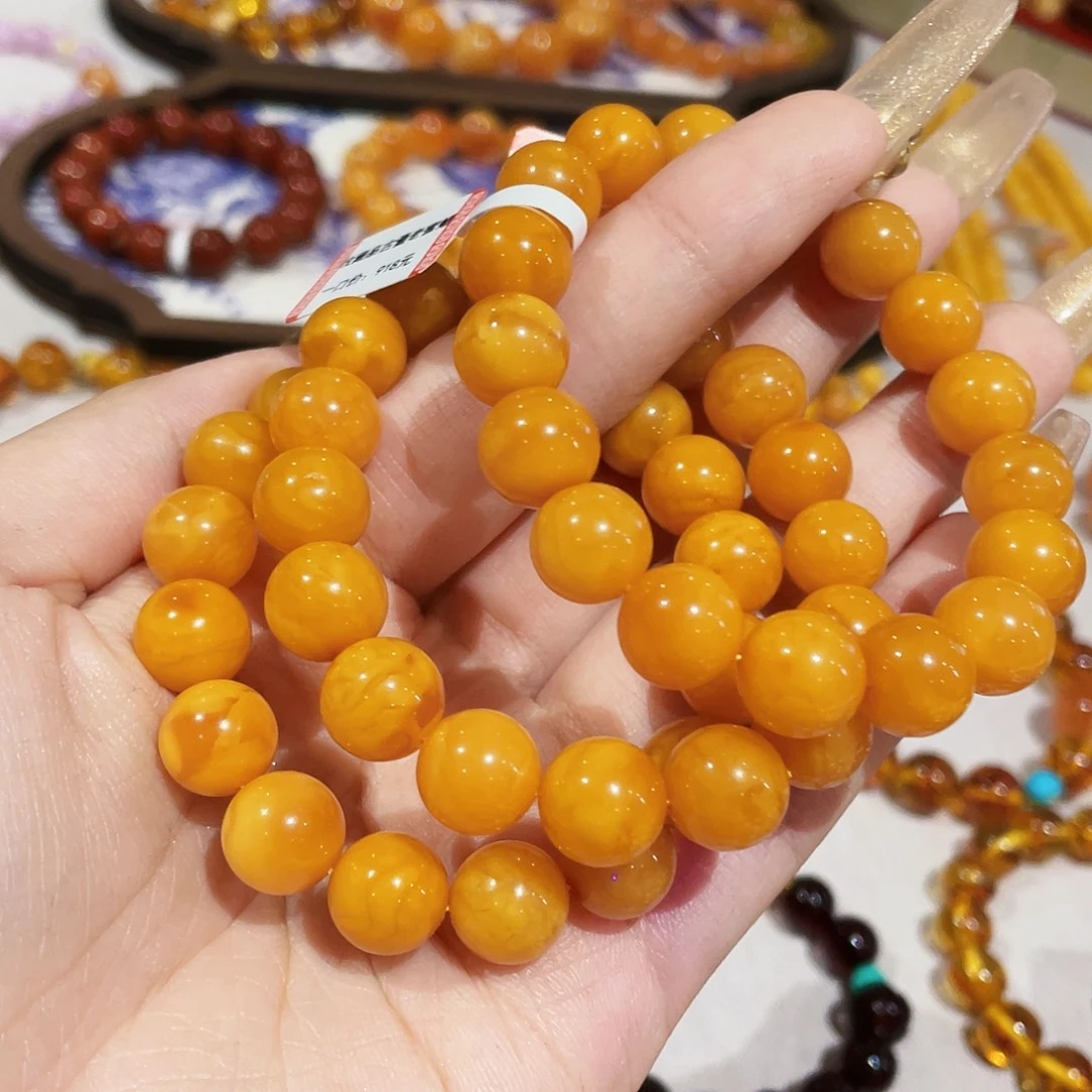 蜜蜡未镶嵌手串多样性发其中之一