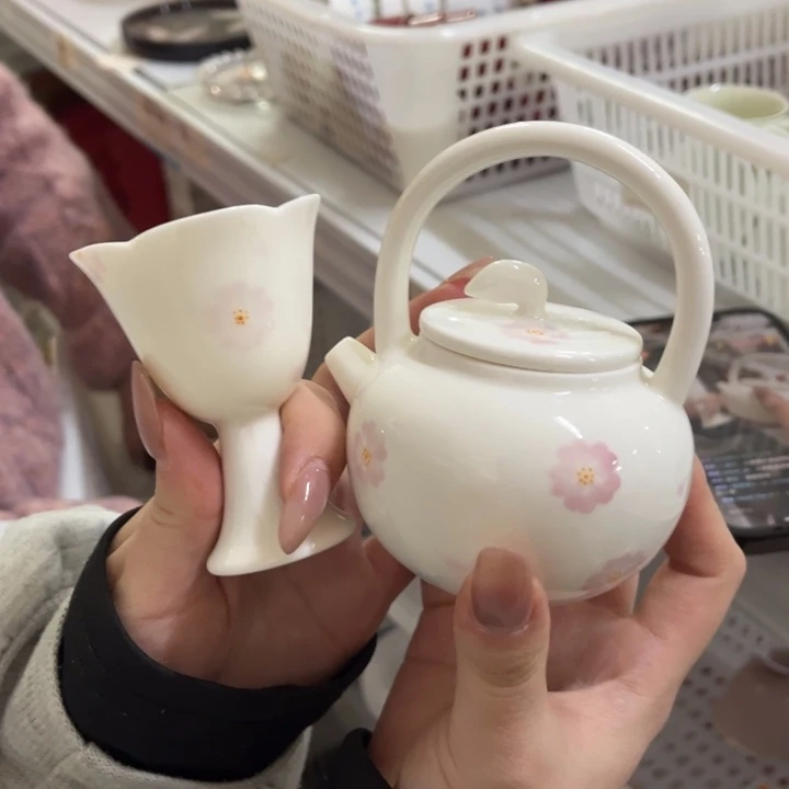 孤品哈哈哈哈哈哈哈