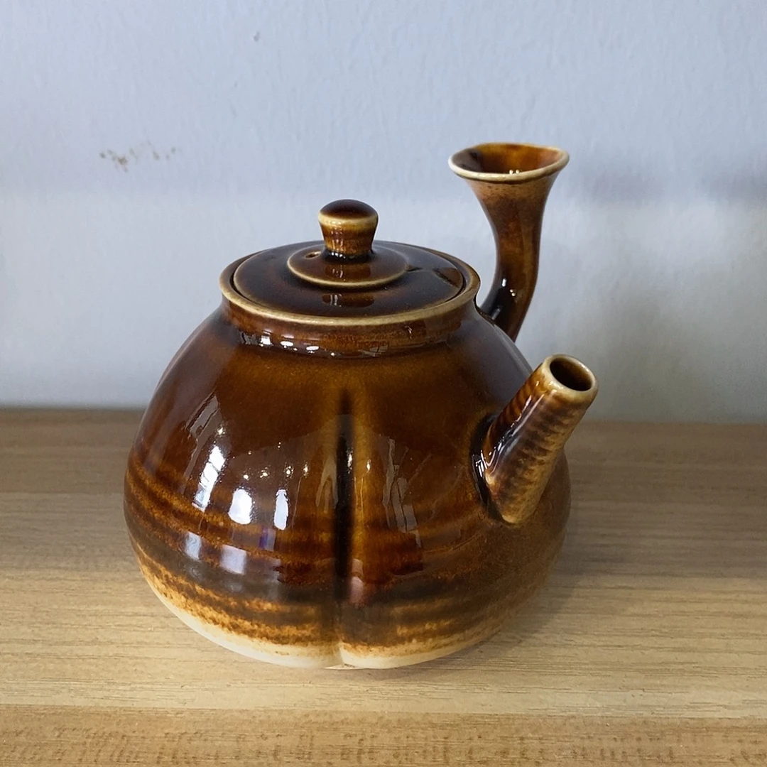 紫砂茶杯紫砂艺术学院的