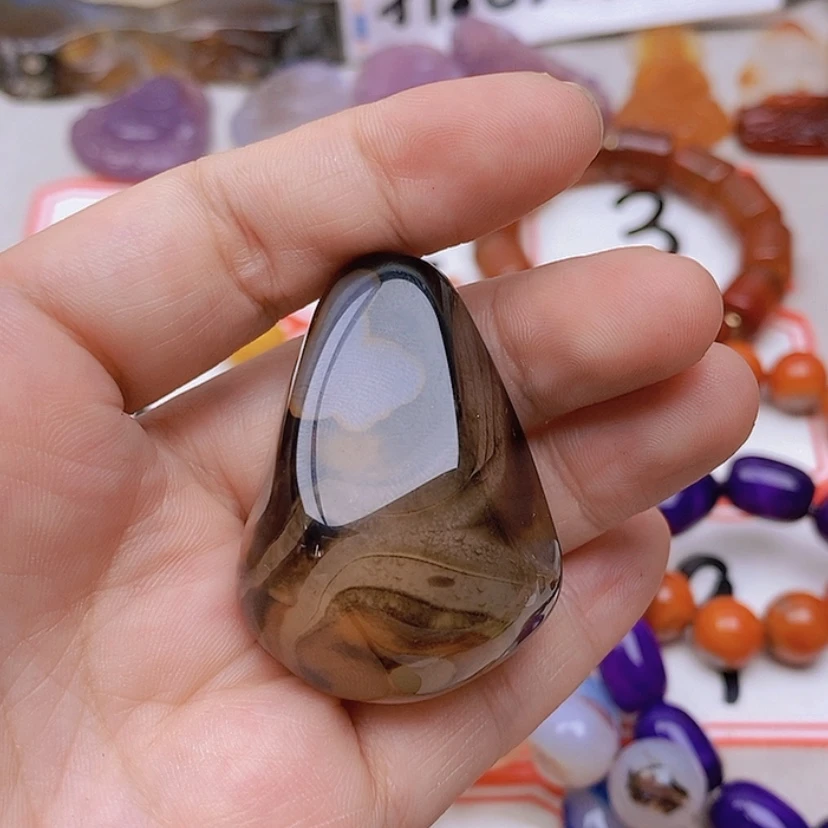 【闪购商品】玛瑙/玉髓未镶嵌珠宝半成品邬****）