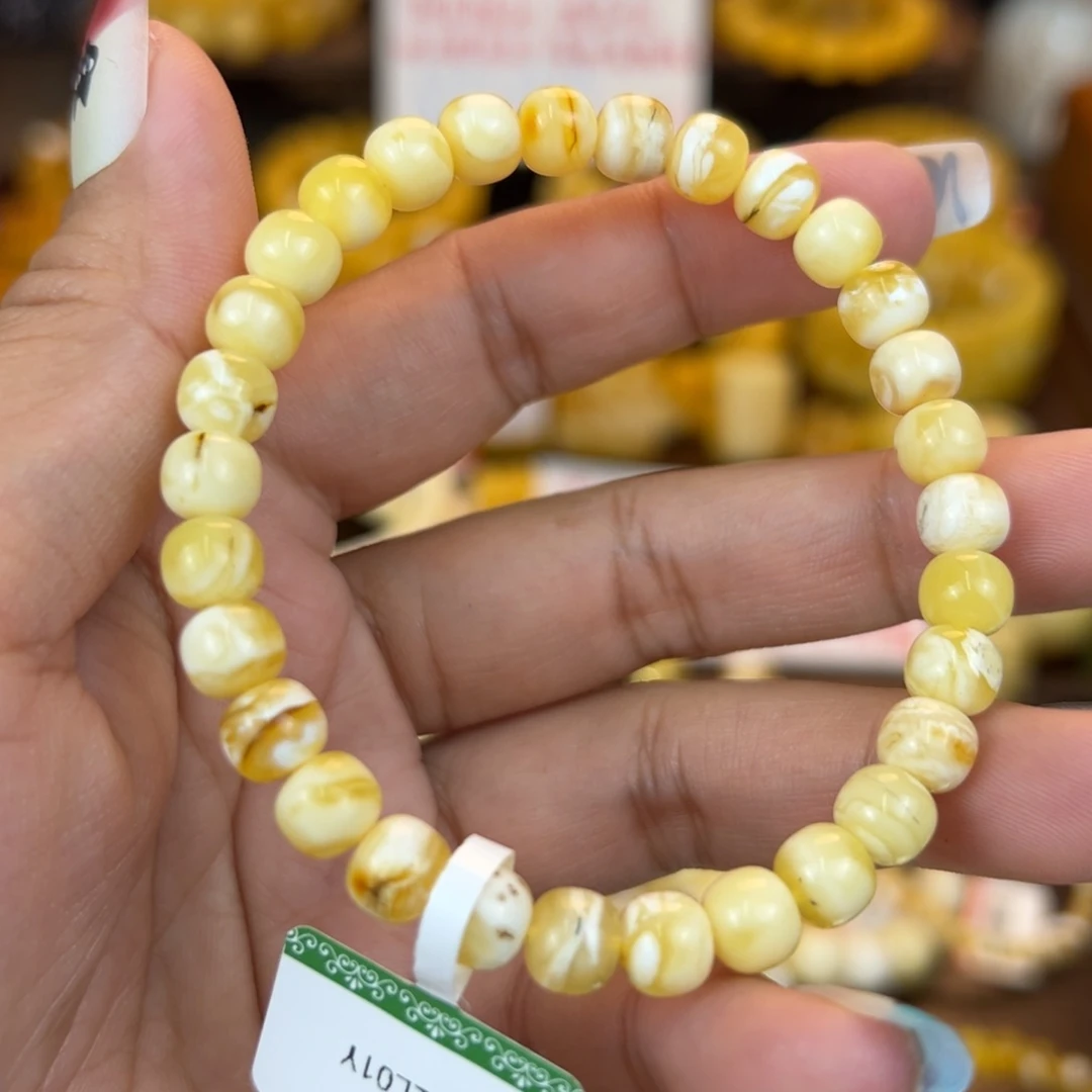 琥珀裸石未镶嵌kkkkkkmmmm