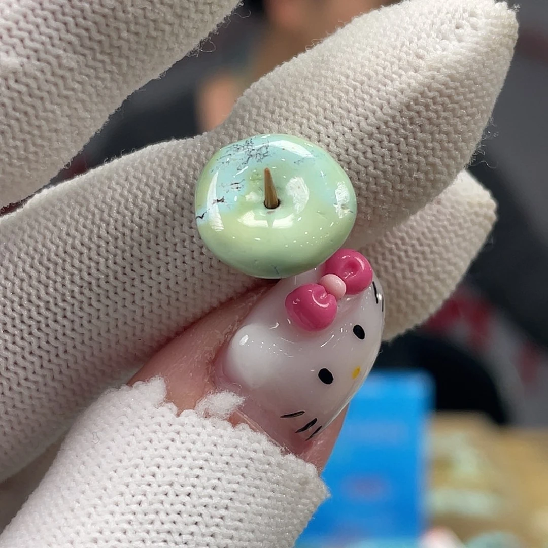 绿松石未镶嵌挂件