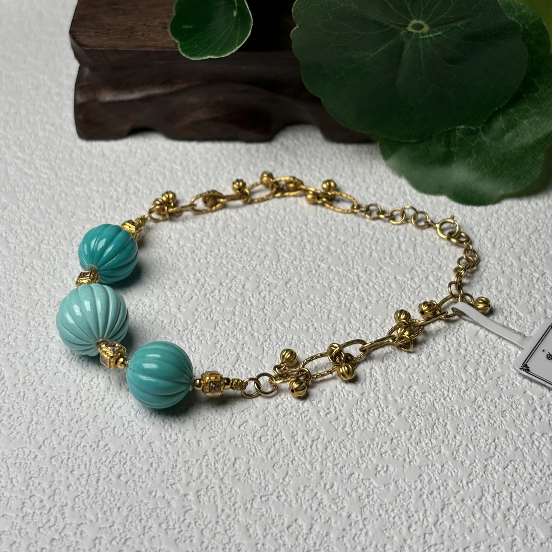 5980天然绿松石瓜珠18K金手链，长度约18cm，尺寸11mm左右