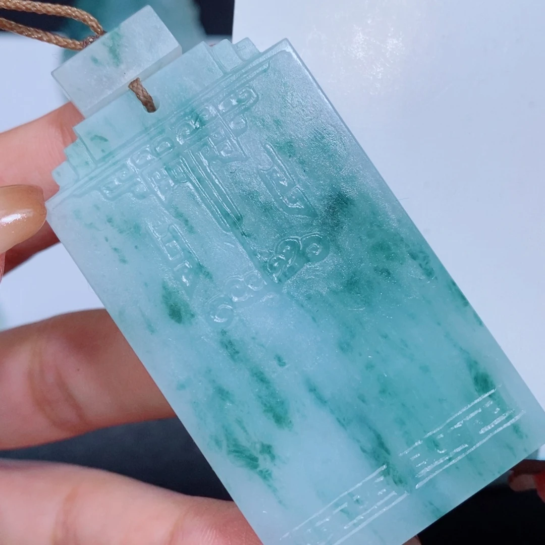 定制翡翠未镶嵌毛货翡翠吊坠
