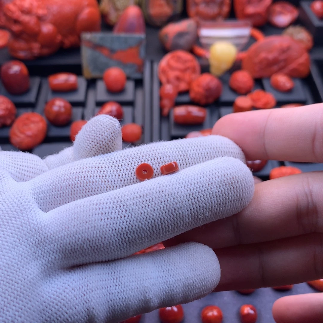 南红玛瑙未镶嵌川料原矿满色满肉精工直切隔片6mm