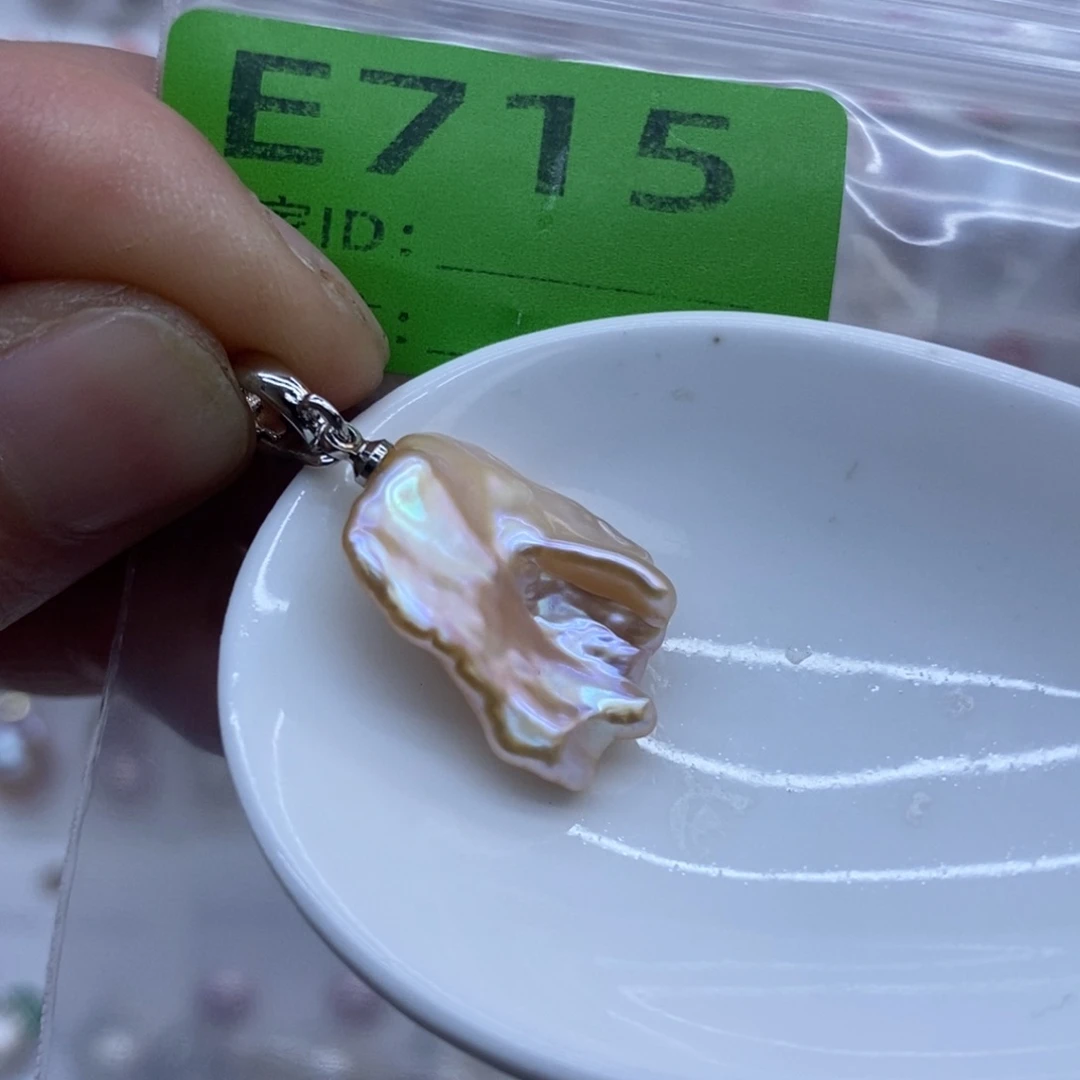 未镶嵌淡水珍珠颈饰