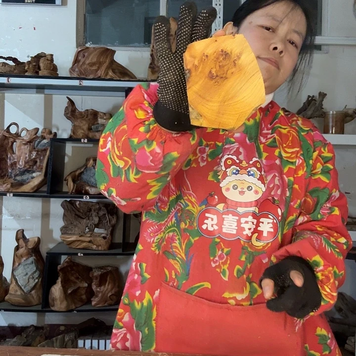 小***v木太行崖柏摆件摆件