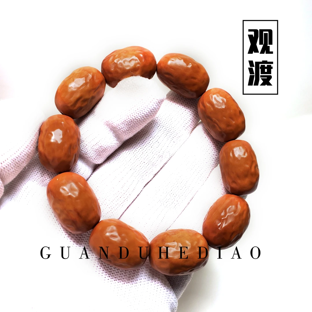 【大枣】苏工橄榄核油核雕刻-手感堪称无敌（尺寸以收到为准）