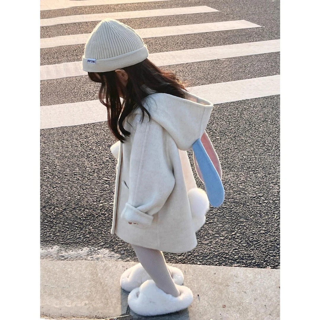 女童可爱小兔子新款羊呢绒大衣2025秋冬儿童连帽大衣加厚洋派外套