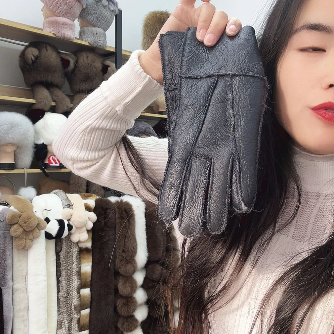 绵羊毛深蓝色羊毛女士手套微瑕