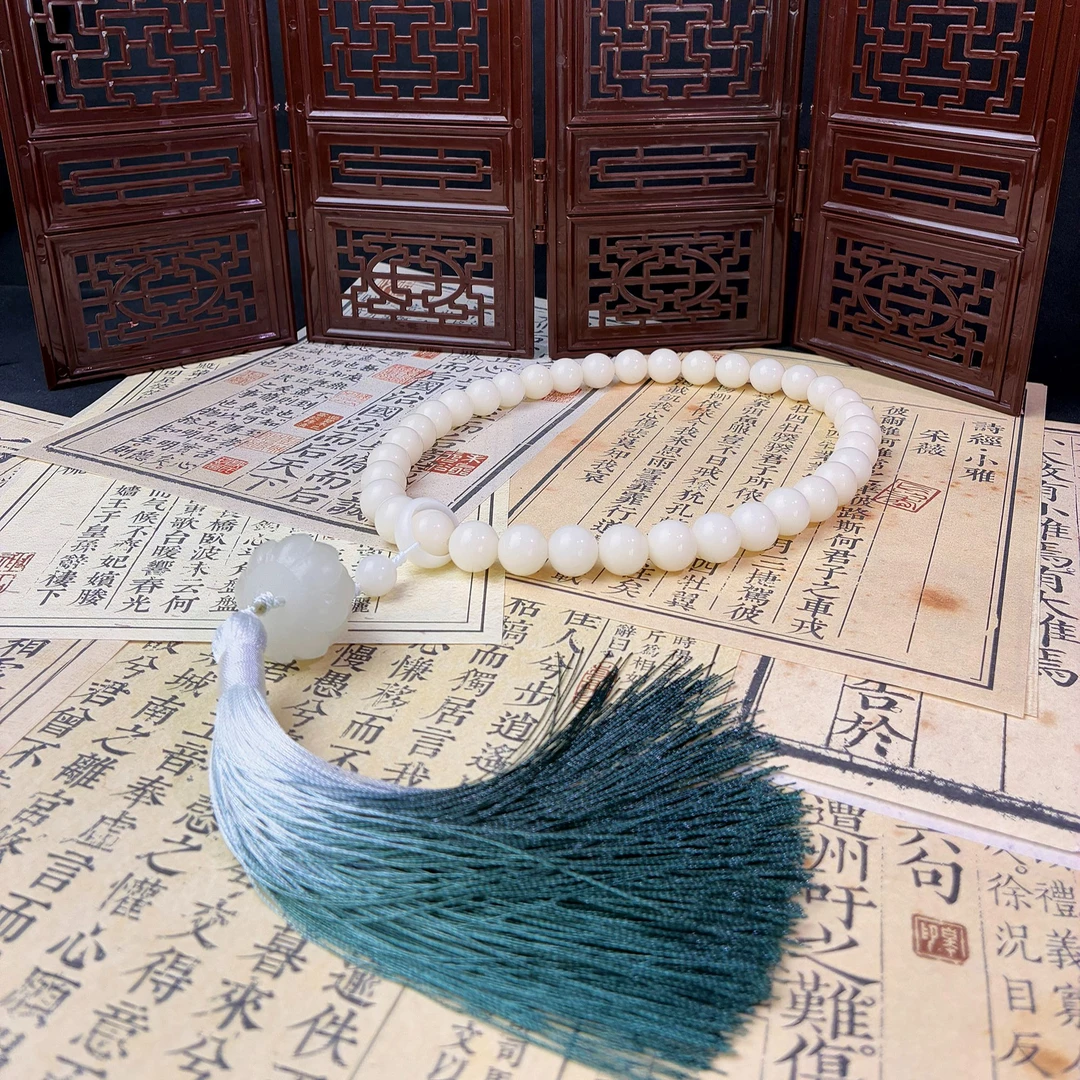 《白珠蕴福》北武当山 天然菩提莲花香囊手持念珠国风流苏盘玩手串